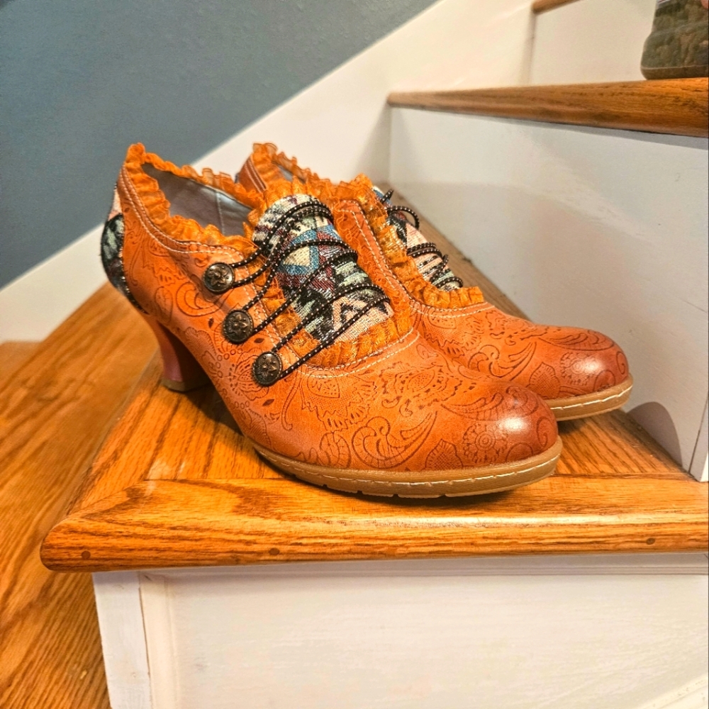 HEELS, "Vintage" Look - 42 - Picture 2 of 14